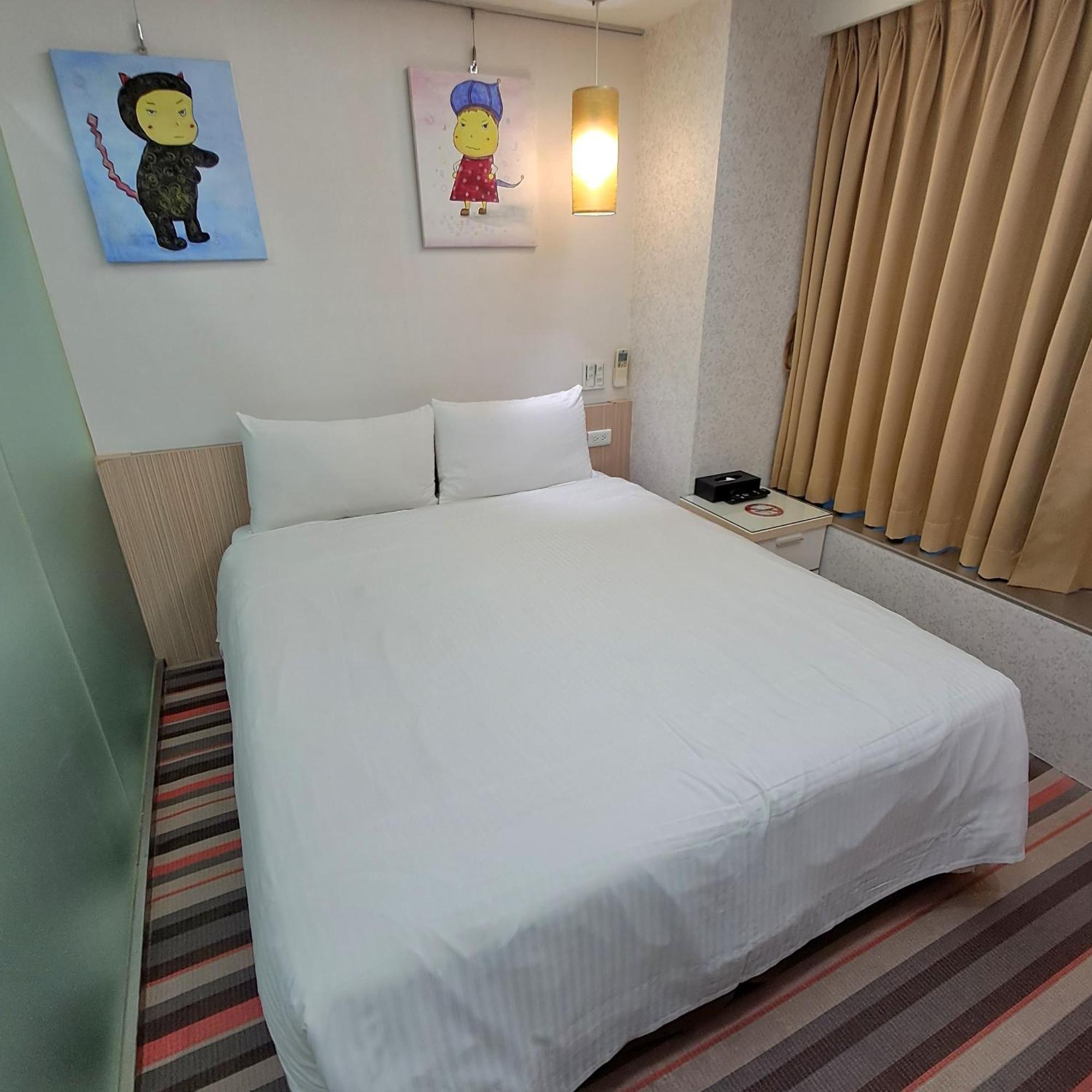 Morwing Hotel Fuzhong Тайбей Екстер'єр фото